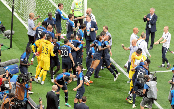 某知名汽车 某知名汽车