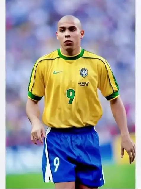 明显更胜一 明显更胜一